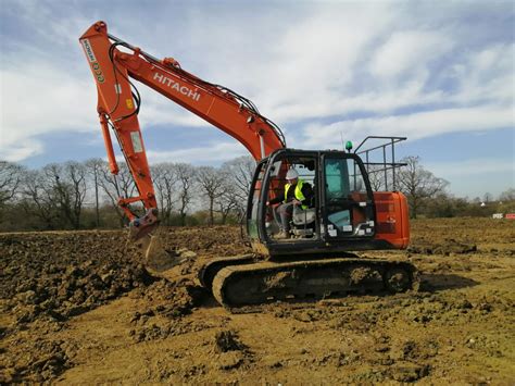 mini digger and driver hire ipswich|Essex Mini Digger Hire .